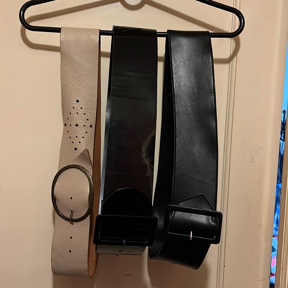 Gently loved  three women belts . Size S/M smoke free